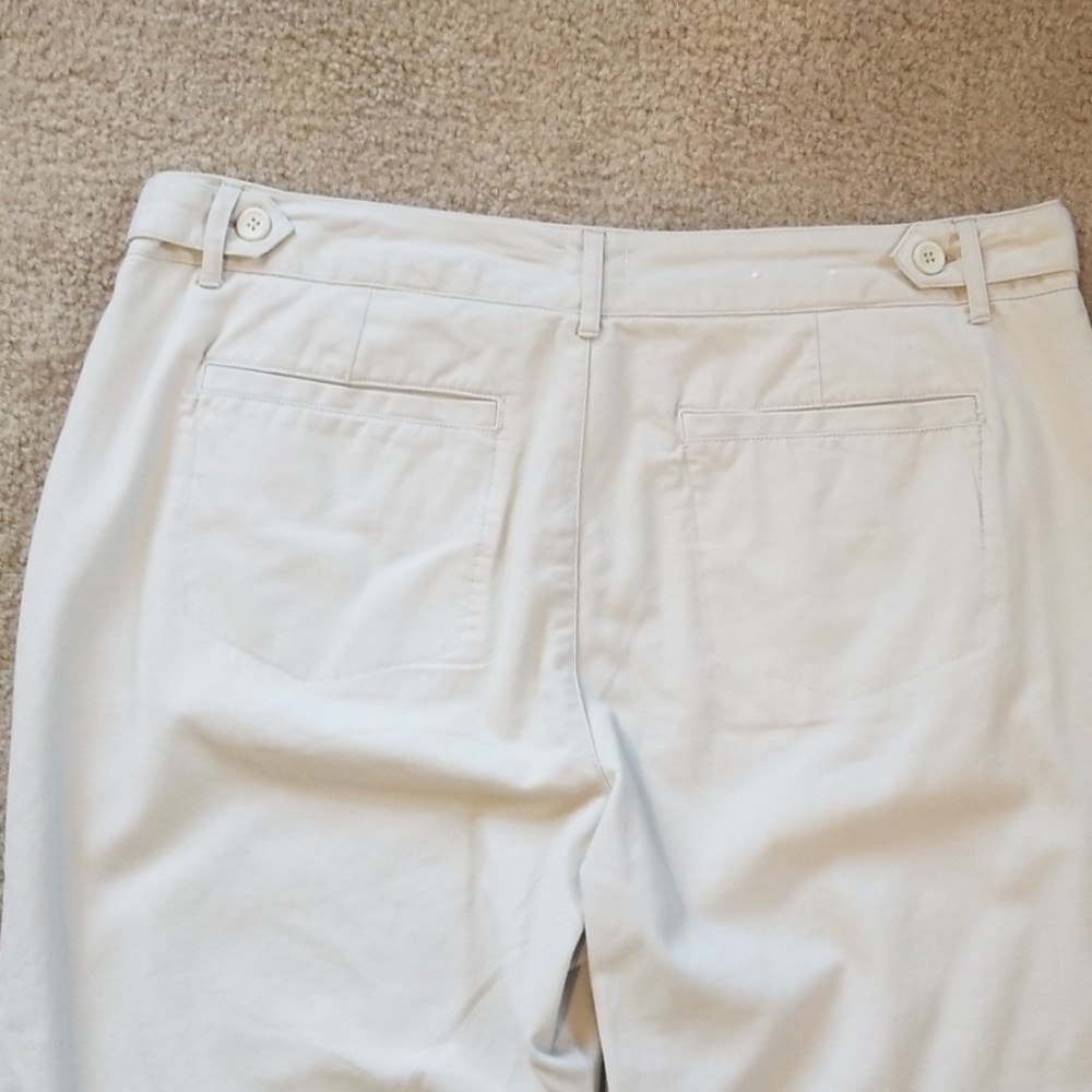 Bass Capris - Picture 6 of 7